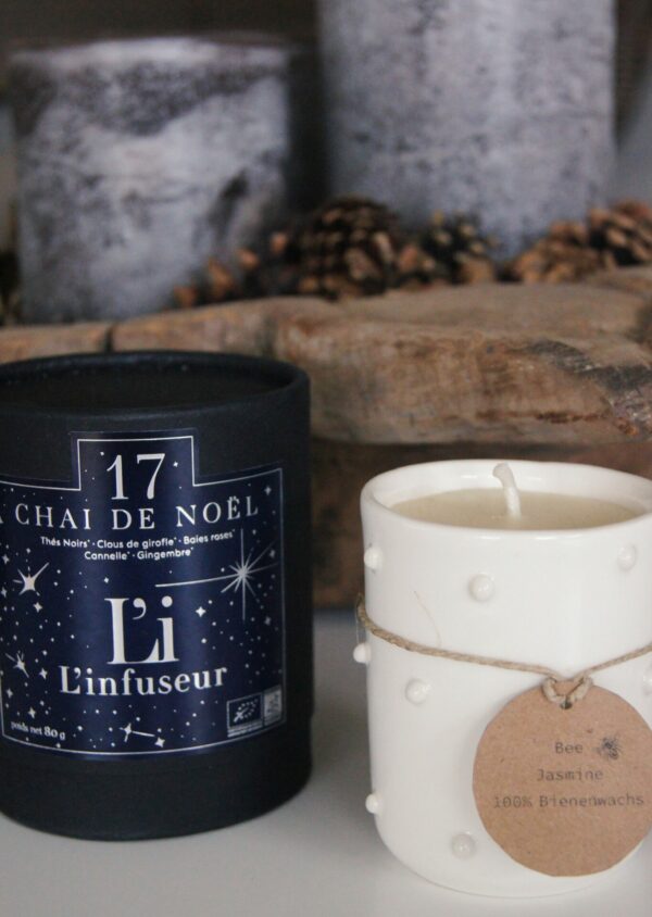 Chai Tee Weihnachten mit Kerze