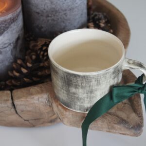 Teetasse grau mit Henkel