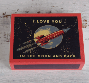 Geschenkbox I love you to the moon and back