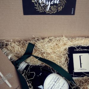 Champagner Laurent-Perrier Geschenkbox mit Kerze