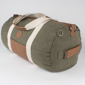 Der coole Weekender von Kollegg ist einfach immer der richtige Begleiter. Bei uns lässt sich dieser praktische und stilvolle Bag auch personalisieren.